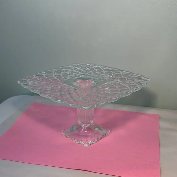 Vintage LE Smith Trellis Clear Glass Square Pedestal Cake Stand - Picture 10 of 15
